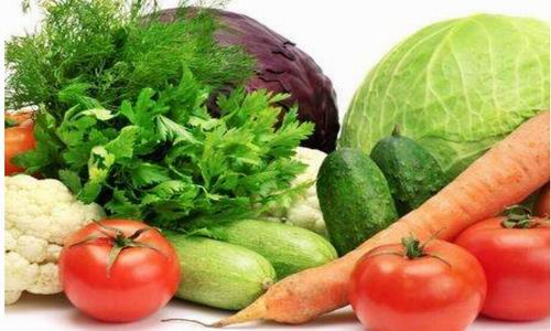 食堂进行承包：食堂企业承包经营管理，使食堂有家的感觉